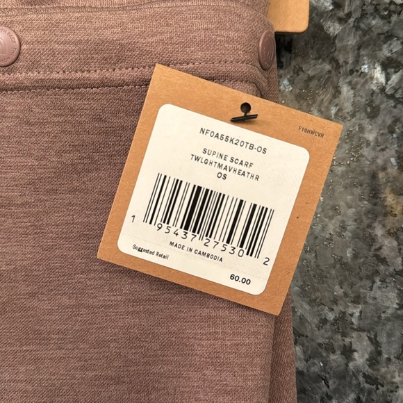 The North Face mauve supine scarf NWT - Picture 2 of 3